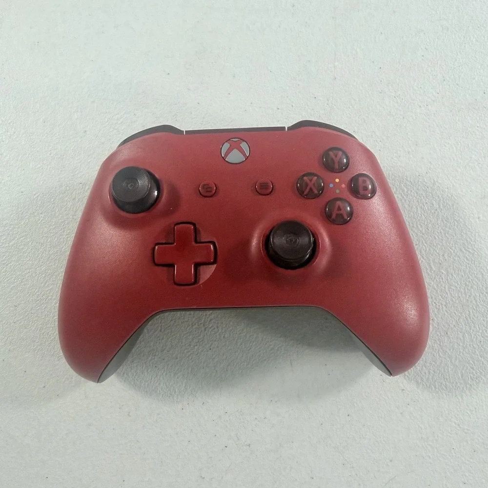 Xbox One Wireless Controller Deep Red Model 1708 Bluetooth FOR PARTS/REPAIR READ